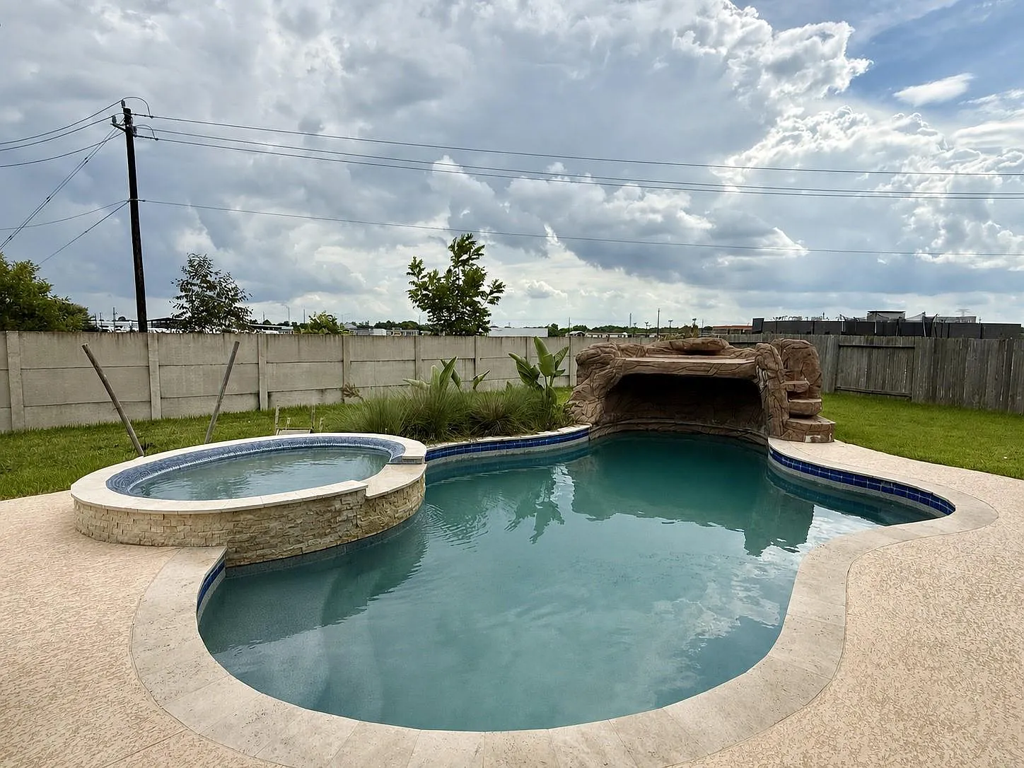 4 bed, 3.5 bath, 2805 sqft, $3,500 — Photo 3