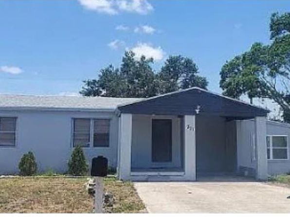 311 NW 2nd St
