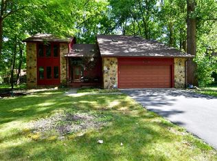 7405 Wood Stream Dr, Indianapolis, IN 46254