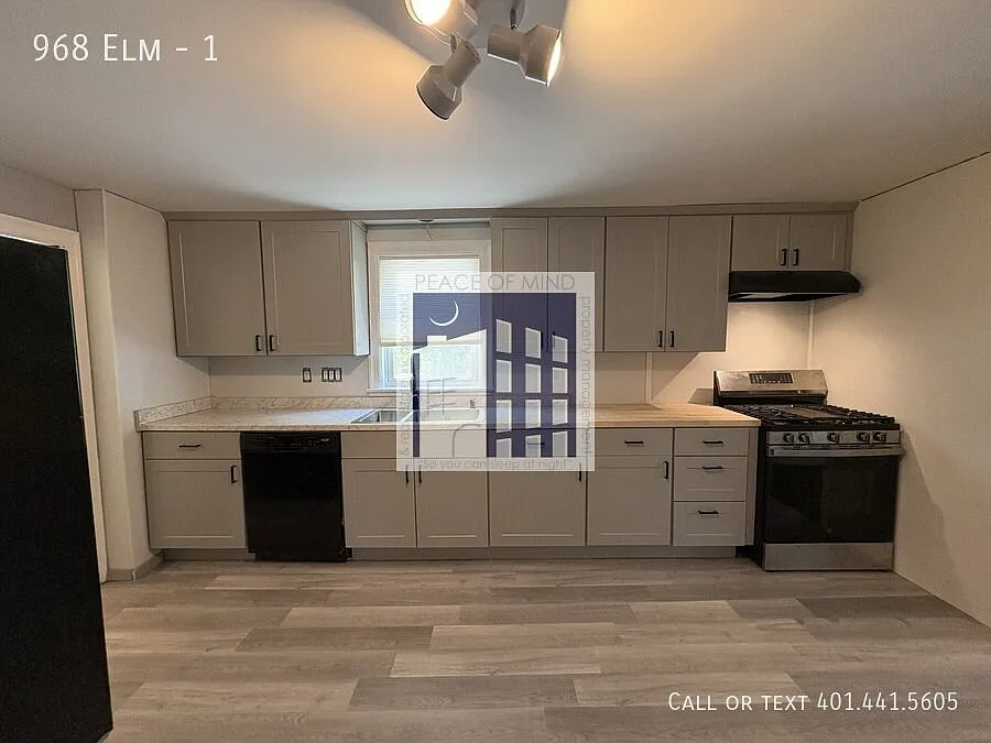 968 Elm St #1