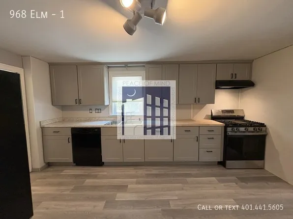 968 Elm St APT 1, Woonsocket, RI 02895