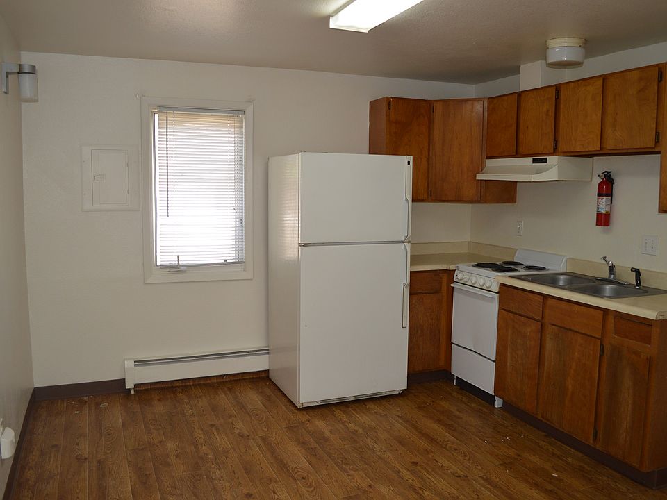 2nd image of 1027 Nelchina St APT 3