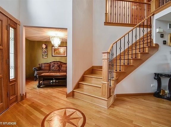 2nd image of 8130 Wheatfield Dr