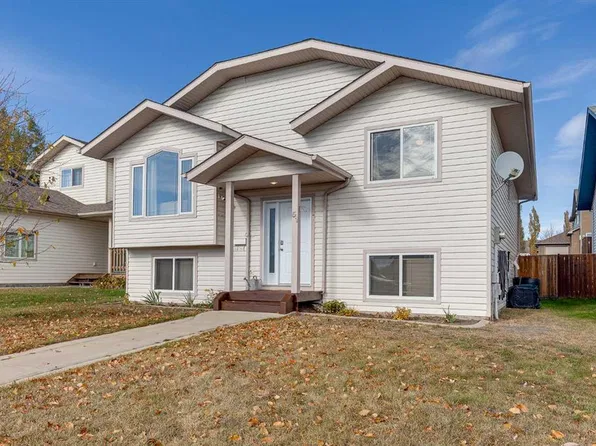 51 S Plumtree Cres, Blackfalds, AB T4M 0E1