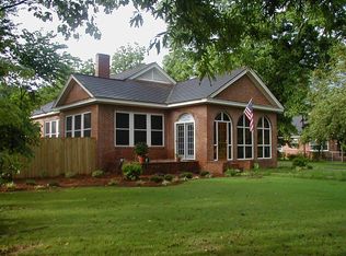 1012 Fitzpatrick Ave, Opelika, AL 36801