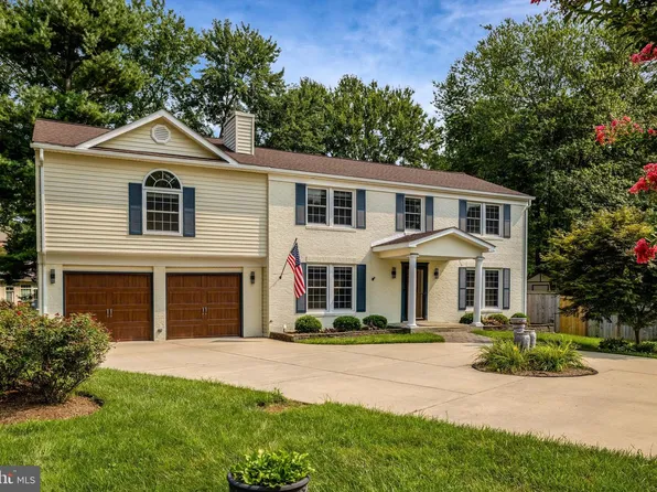 4003 Kloman St, Annandale, VA 22003