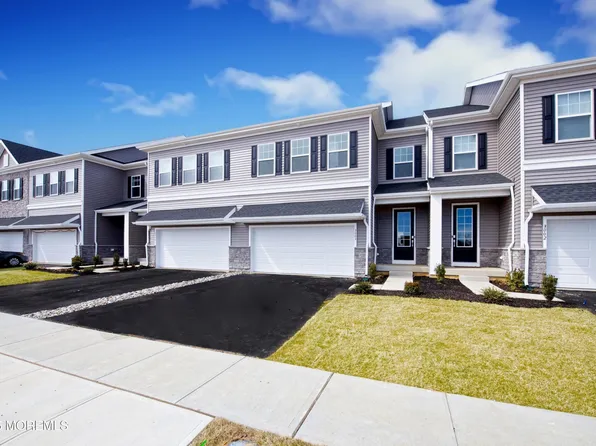 3003 Navigator Avenue, Marlboro, NJ 07746