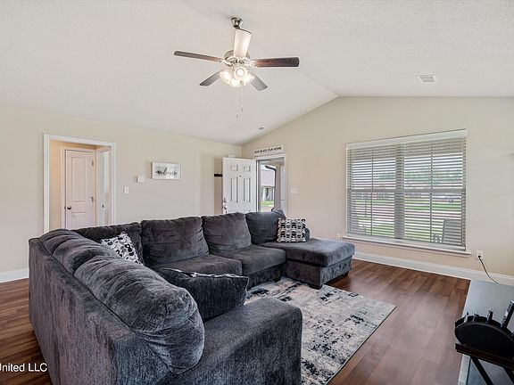 5th image of 8769 Kimberly Dawn Dr