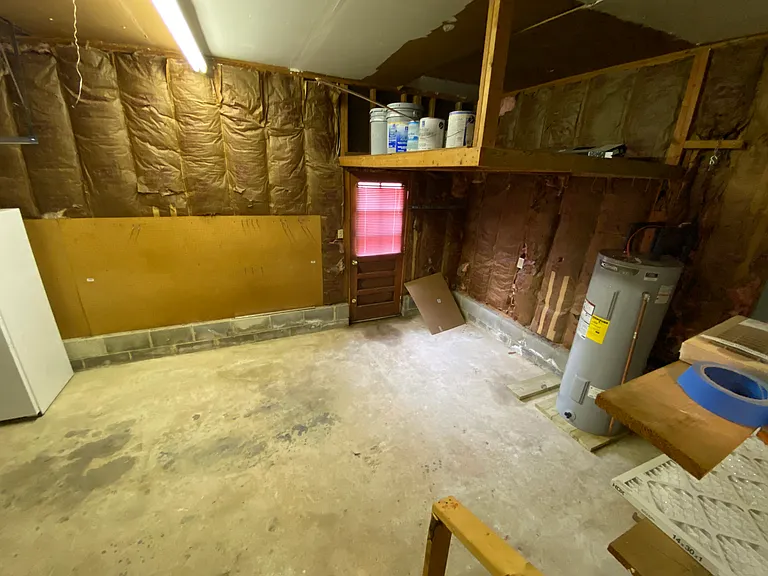 218 Mona Dr — Photo 29