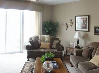 13772 Chestnut Ln, Huntley, IL 60142