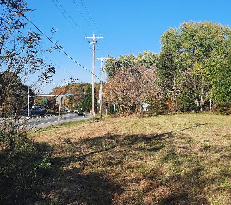 1st image of 2950 Chaney Rd