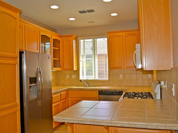 2nd image of 130 Caravaggio Cir