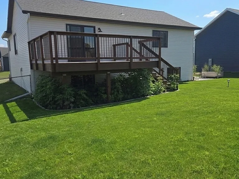 1842 Brandt Dr NE — Photo 6