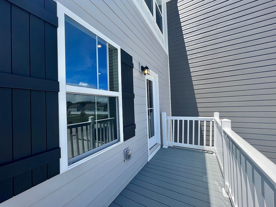 1st image of 315 Fost Blvd
