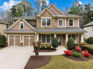 7529 Brookstone Cir, Flowery Branch, GA 30542