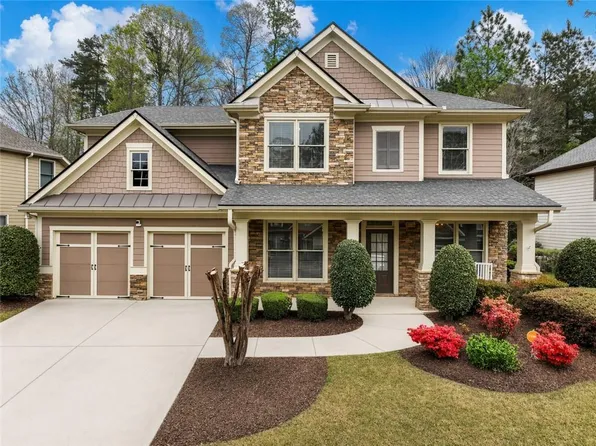 7529 Brookstone Cir, Flowery Branch, GA 30542