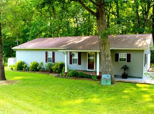 637 Barney Holt Rd, Jamestown, TN 38556