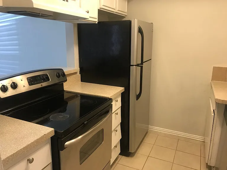 5110 Palo Alto Dr — Photo 5