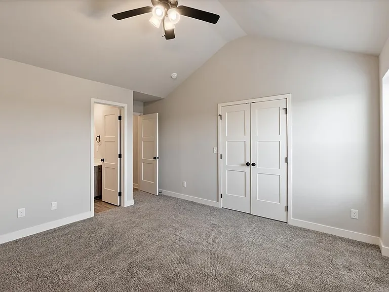 Hidden Hills Townhomes — Photo 21