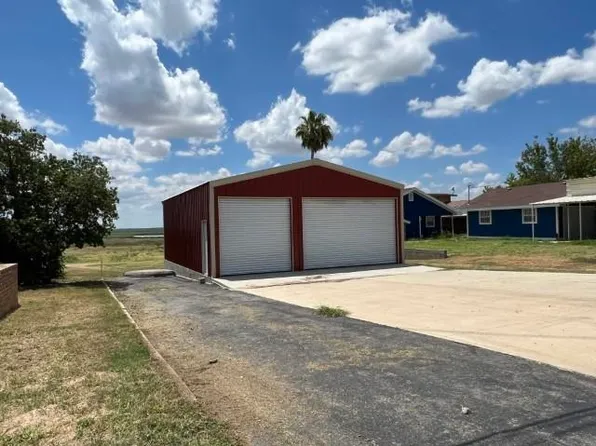 5333 S Siesta Ln, Zapata, TX 78076