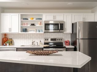 335 Cedar St UNIT 612, Waterloo, IA 50701
