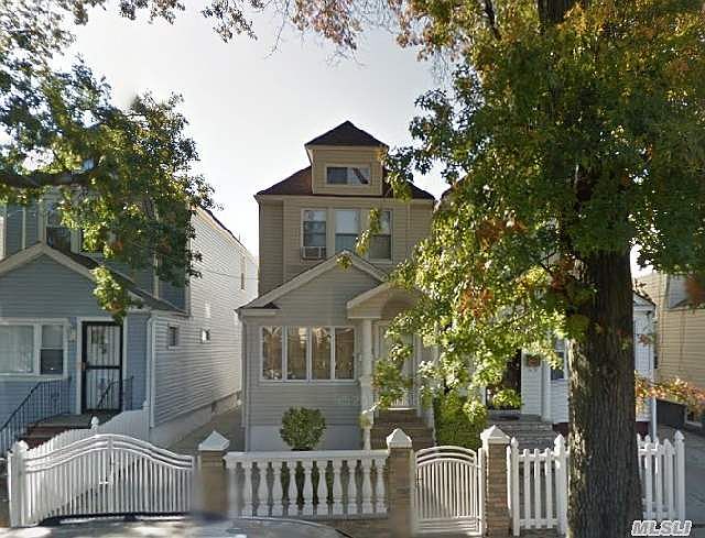 1st image of 10758 126th St