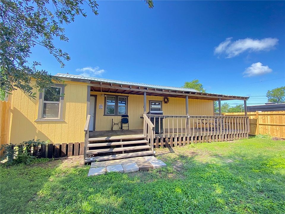 501 Holmes St, Woodsboro, TX 78393 MLS 419650 Zillow