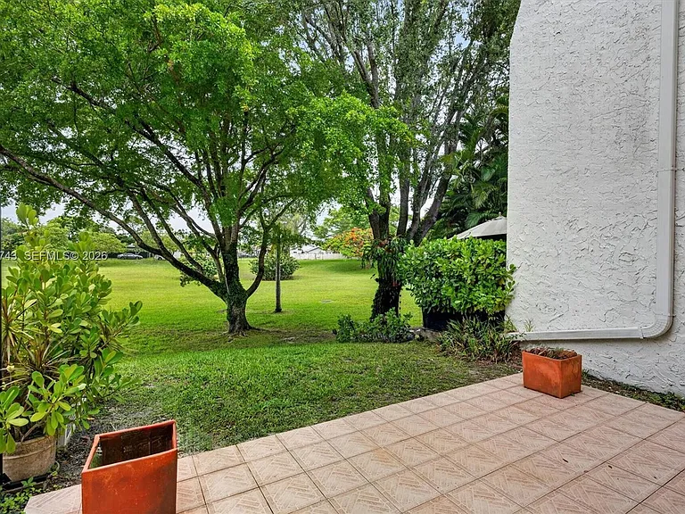 8875 SW 62nd Ter #10-D — Photo 34