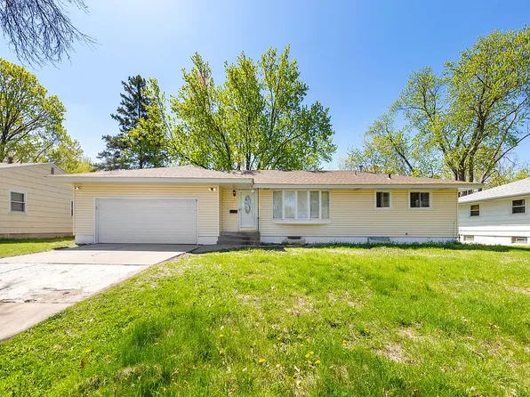 3907 57th Ave N, Brooklyn Center, MN 55429