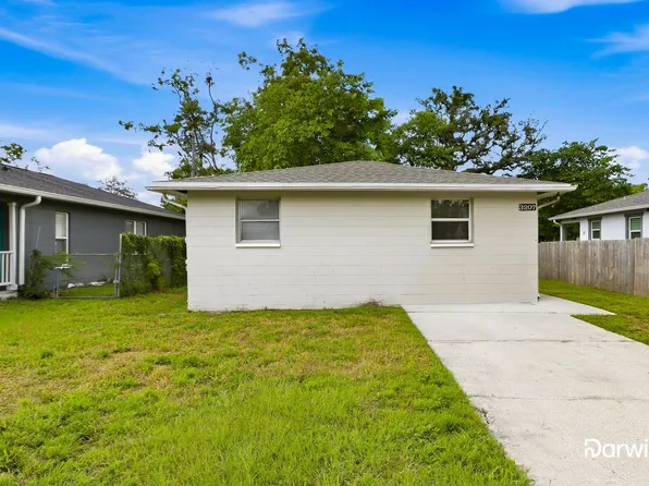 3207 E North Bay St, Tampa, FL 33610