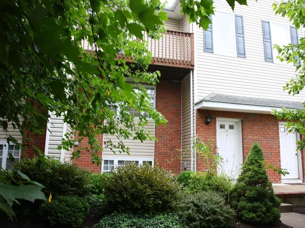 17 Castle Dr, Berkeley Heights, NJ 07922