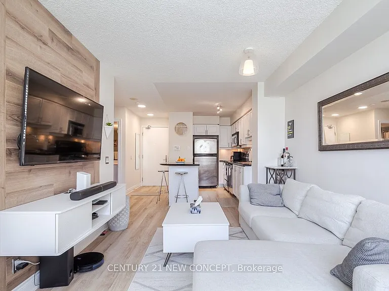 78 Harrison Garden Blvd #204 — Photo 12