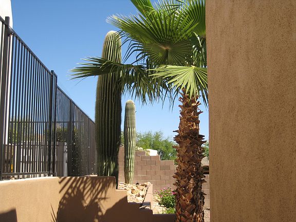 3rd image of 1025 N Camino Miraflores