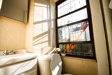 Rented by Nolita Group