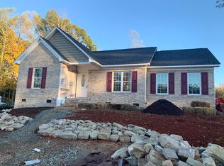 7502 Walking Stick Ln, Liberty, NC 27298