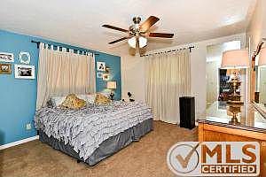 831 N 630 W St George UT 84770-large-013