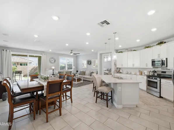 296 W ORGAN PIPE Drive, San Tan Valley, AZ 85140