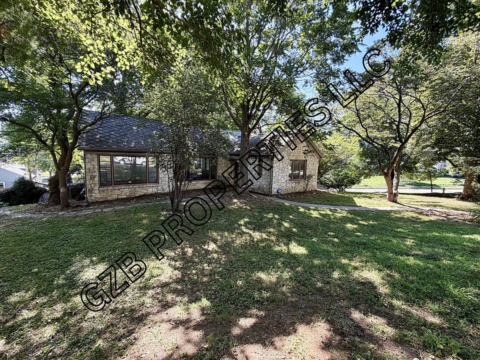 1st image of 3101 N 49th Ave