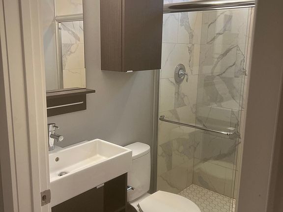5th image of 505 Tiny House Ct #1d332c98c