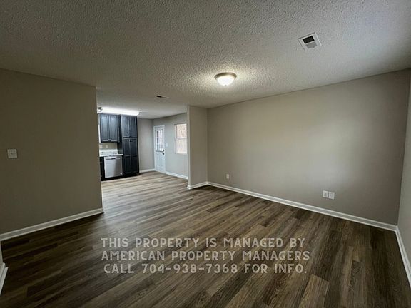 3rd image of 316 Rustic Rd