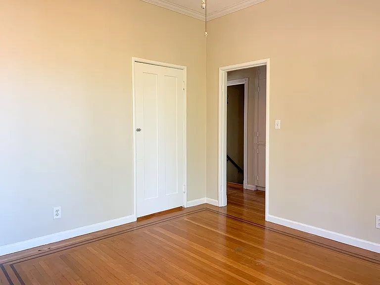 198 Dalma Dr — Photo 13