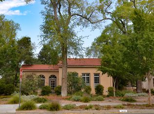 1401 Las Lomas Rd NE, Albuquerque, NM 87106