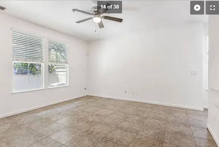 233 S Yucatan Pl — Photo 8