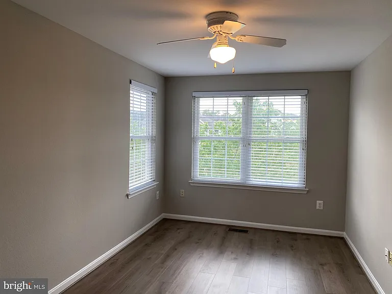 12834 Fair Briar Ln — Photo 21