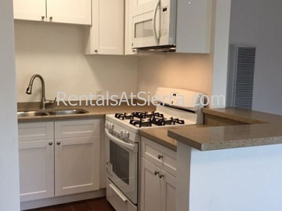 3rd image of 316 Venice Way APT 2
