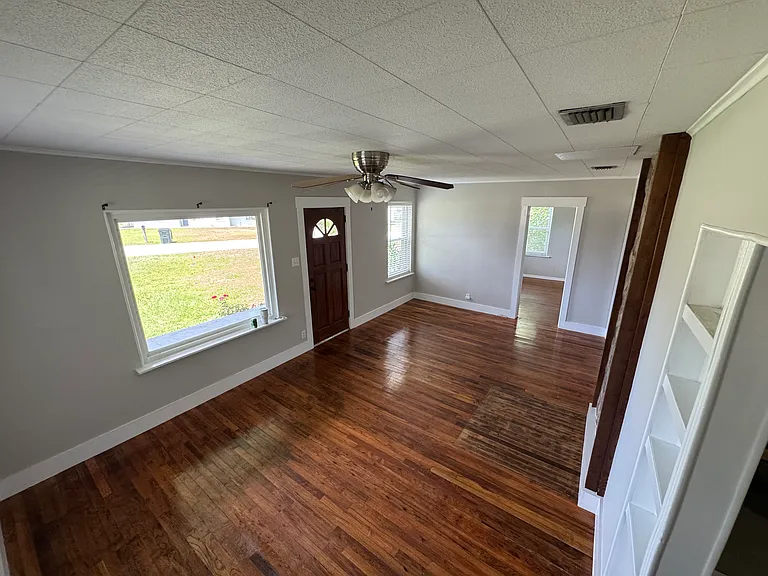 629 New York Ave — Photo 10
