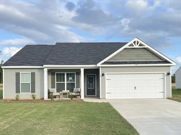 111 Burberry Cir, Greenwood, SC 29646