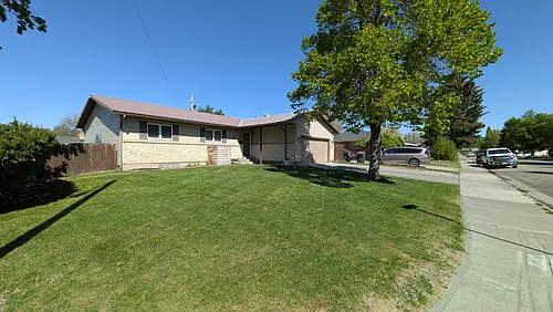 1190 Stanger Ave Photo 1