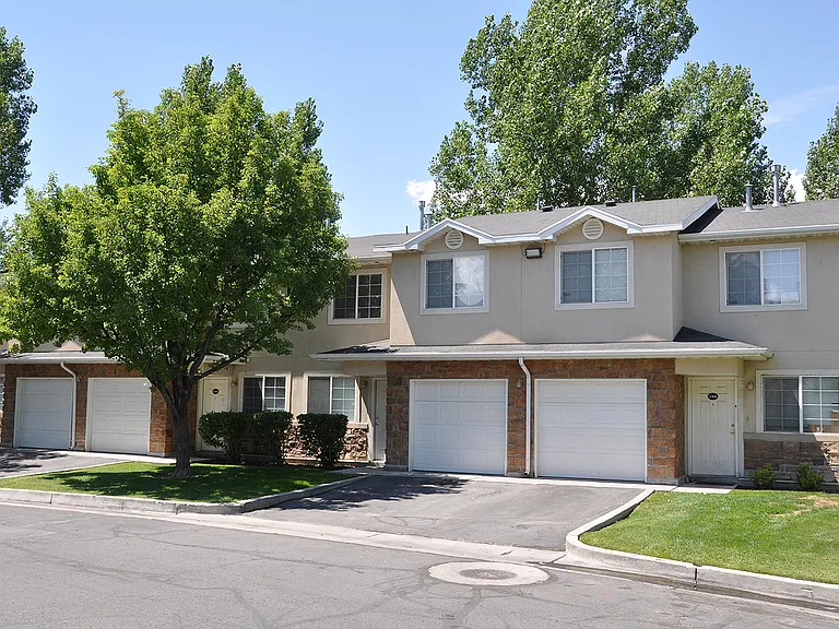 The Ridge Jordan Landing Townhomes