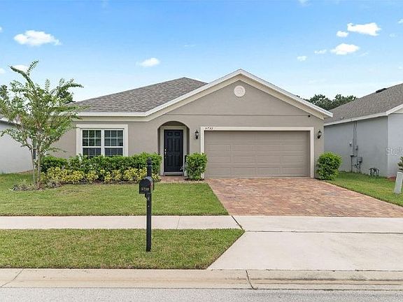 2nd image of 5732 Windsong Oak Dr